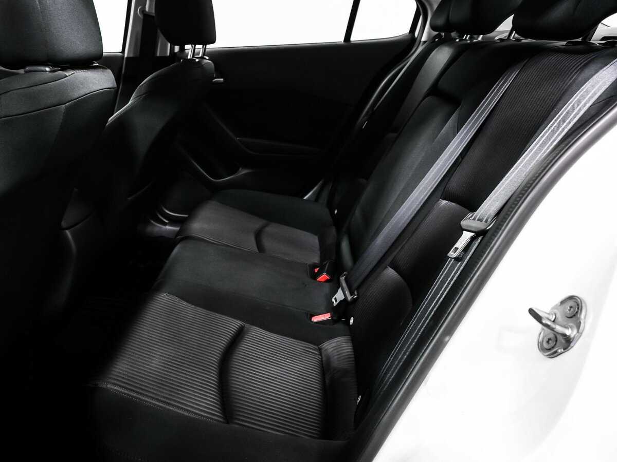 Купить Mazda 3 с пробегом. Фото: #12