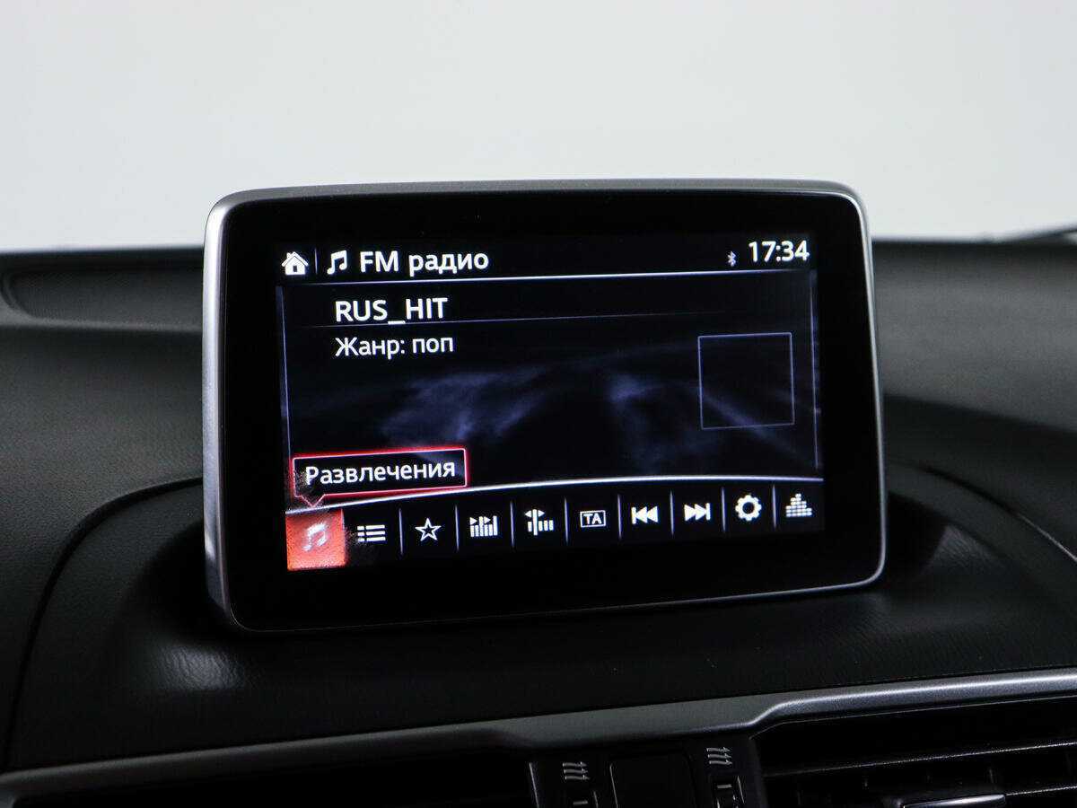 Купить Mazda 3 с пробегом. Фото: #14