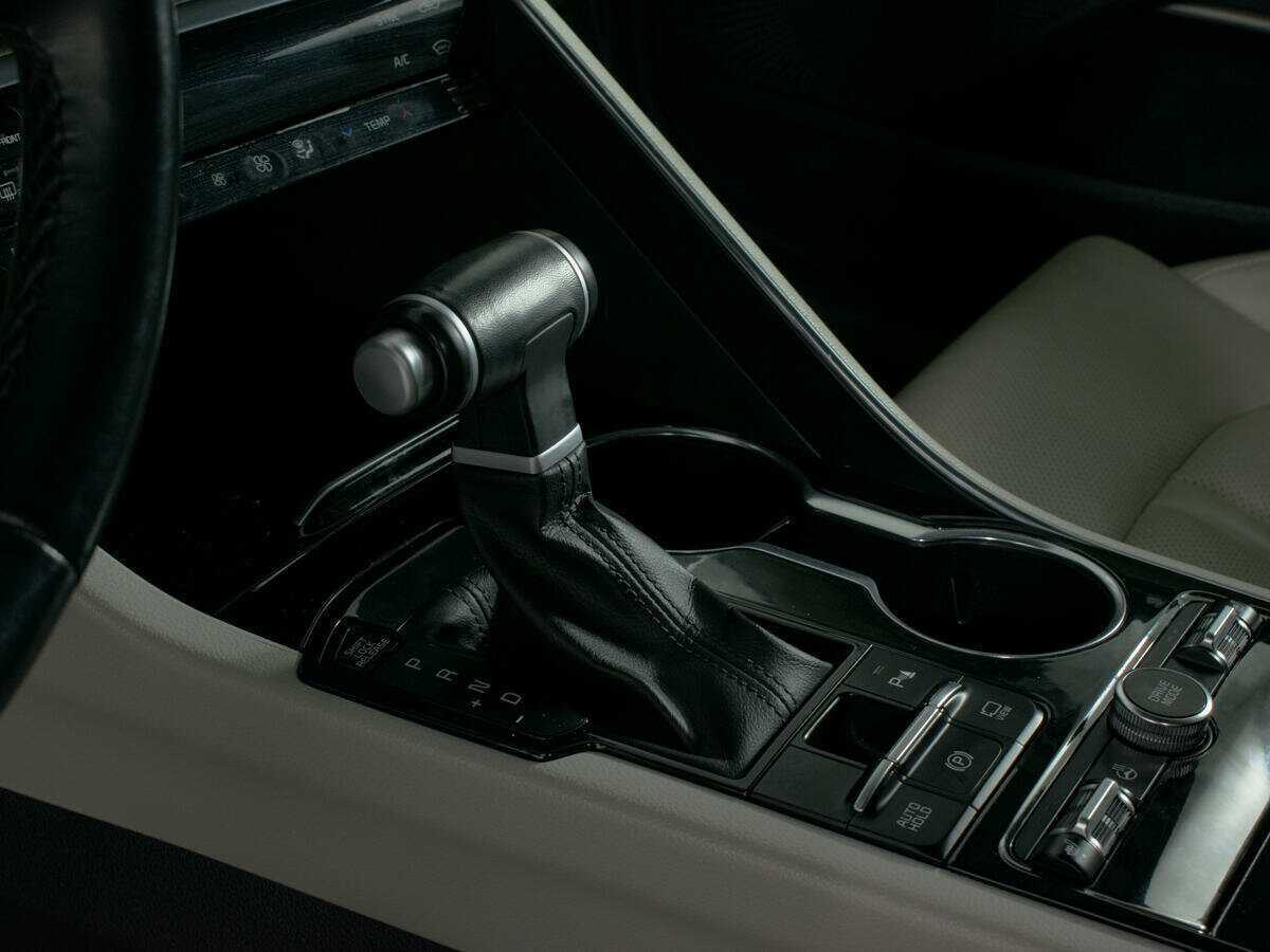 Купить Kia K5 с пробегом. Фото: #17