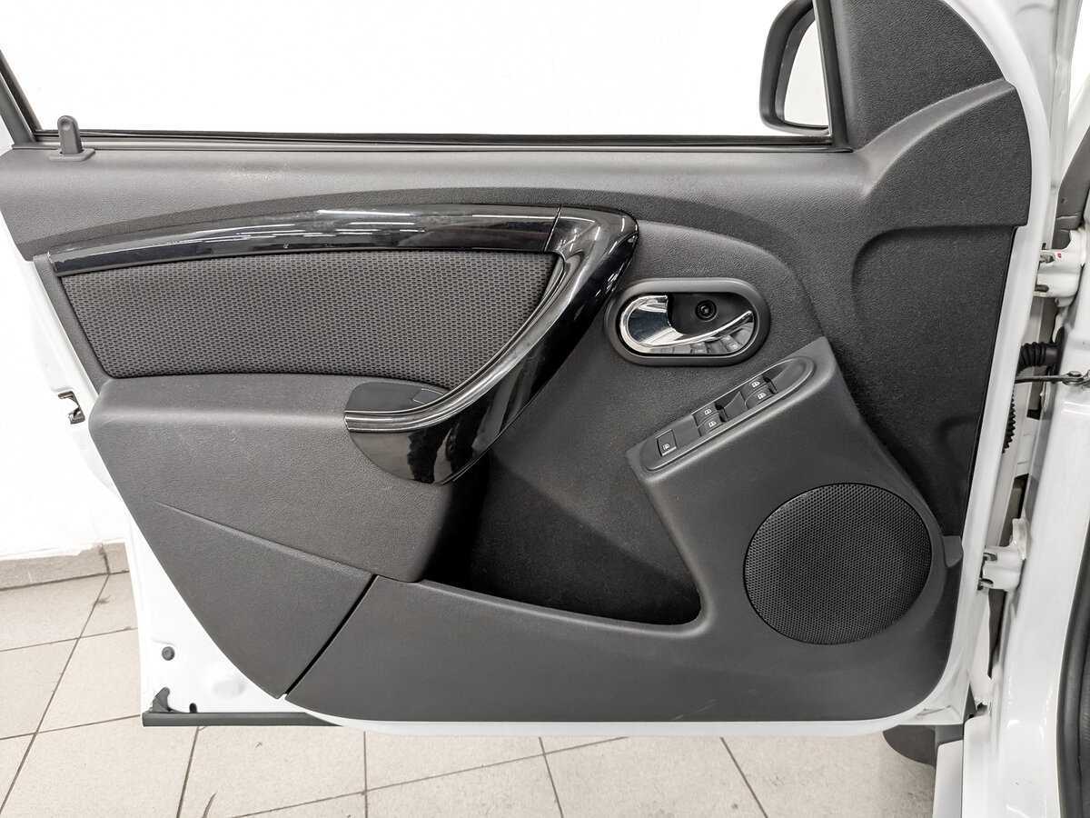 Купить Renault Duster с пробегом. Фото: #17