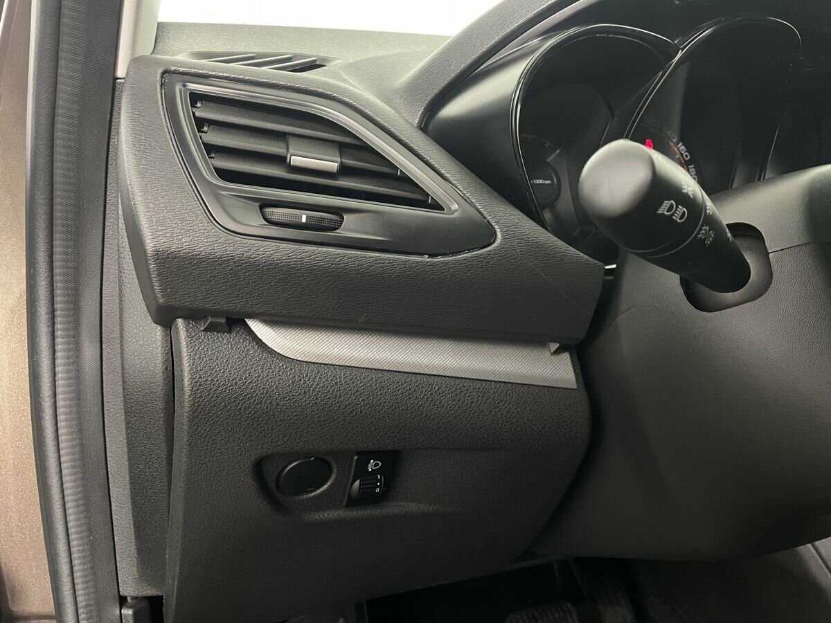 Купить Lada (ВАЗ) Vesta с пробегом. Фото: #8