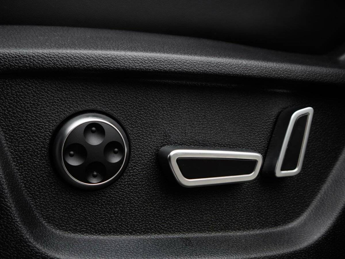 Купить Chery Tiggo 8 с пробегом. Фото: #35