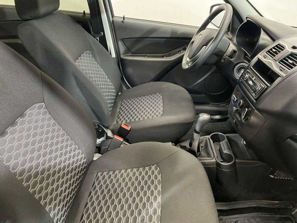 Купить Lada (ВАЗ) Granta с пробегом. Фото: #9