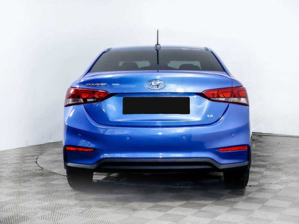 Купить Hyundai Solaris с пробегом. Фото: #4