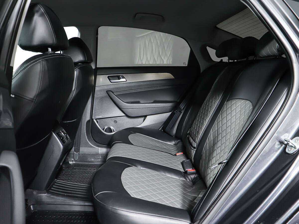 Купить Hyundai Sonata с пробегом. Фото: #9