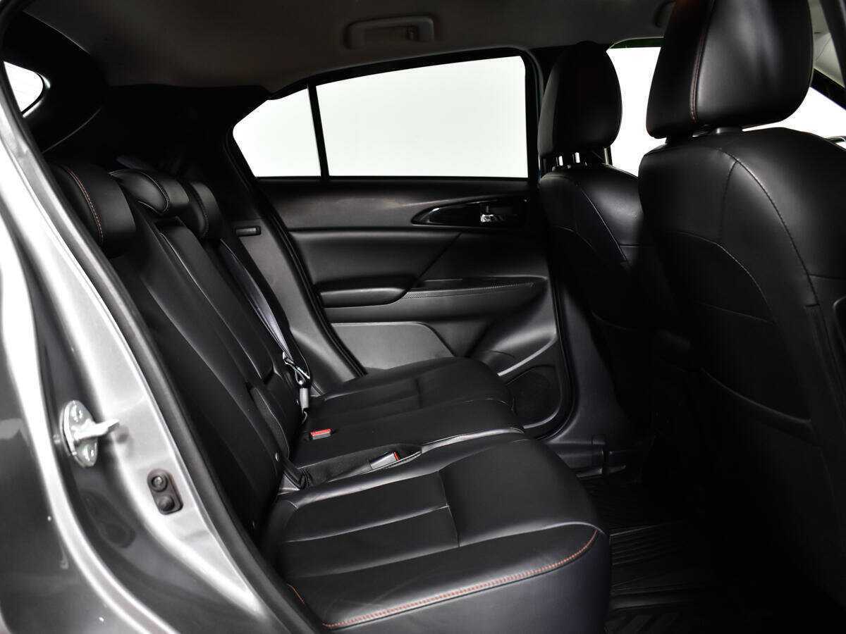 Купить Mitsubishi Eclipse Cross с пробегом. Фото: #9