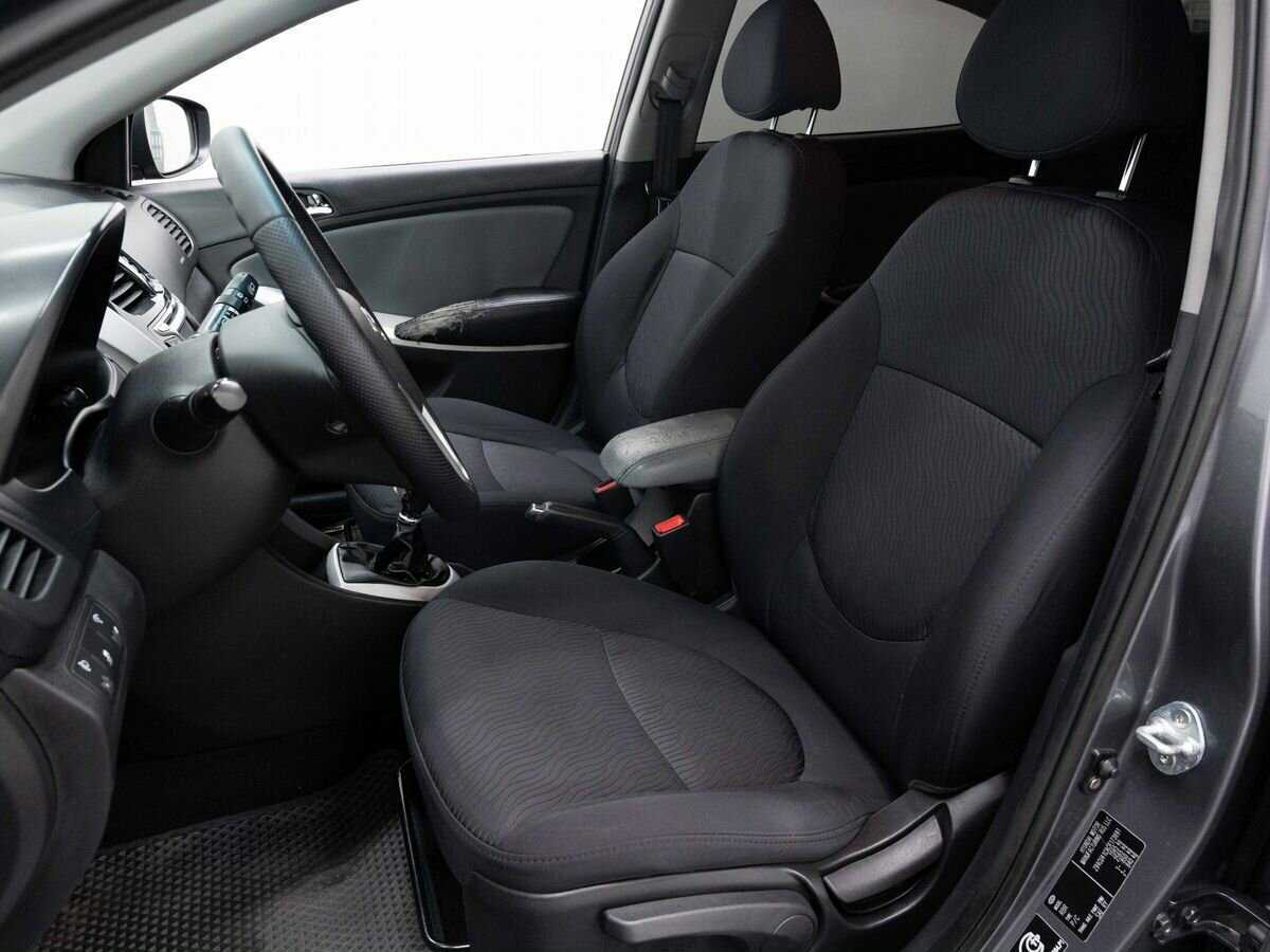 Купить Hyundai Solaris с пробегом. Фото: #7