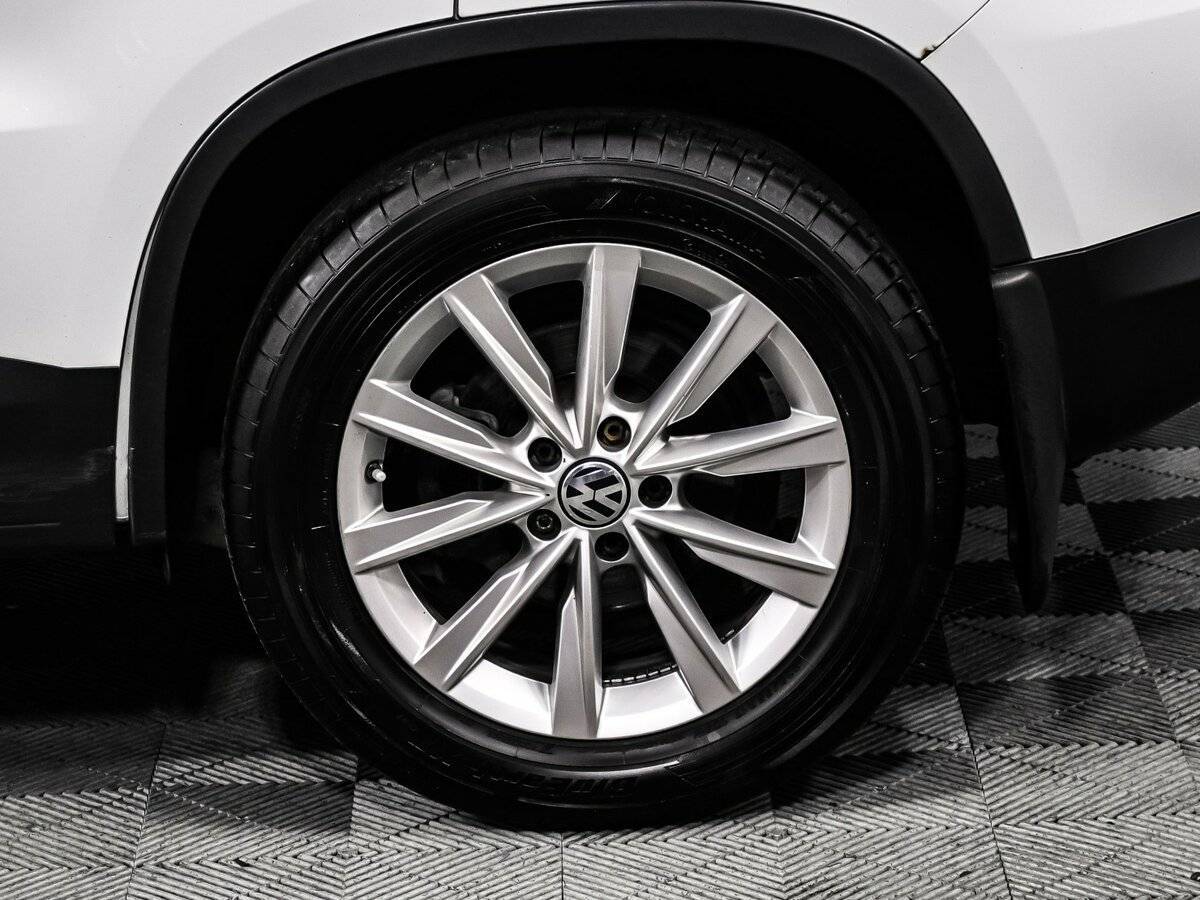 Купить Volkswagen Tiguan с пробегом. Фото: #13
