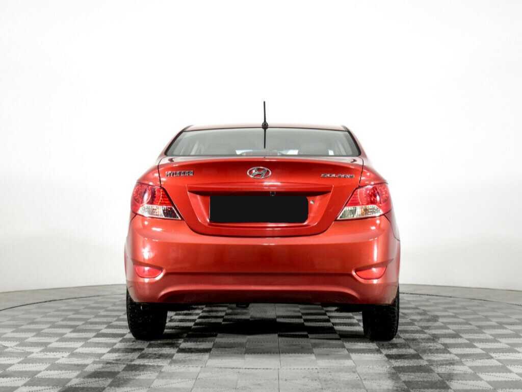 Купить Hyundai Solaris с пробегом. Фото: #5