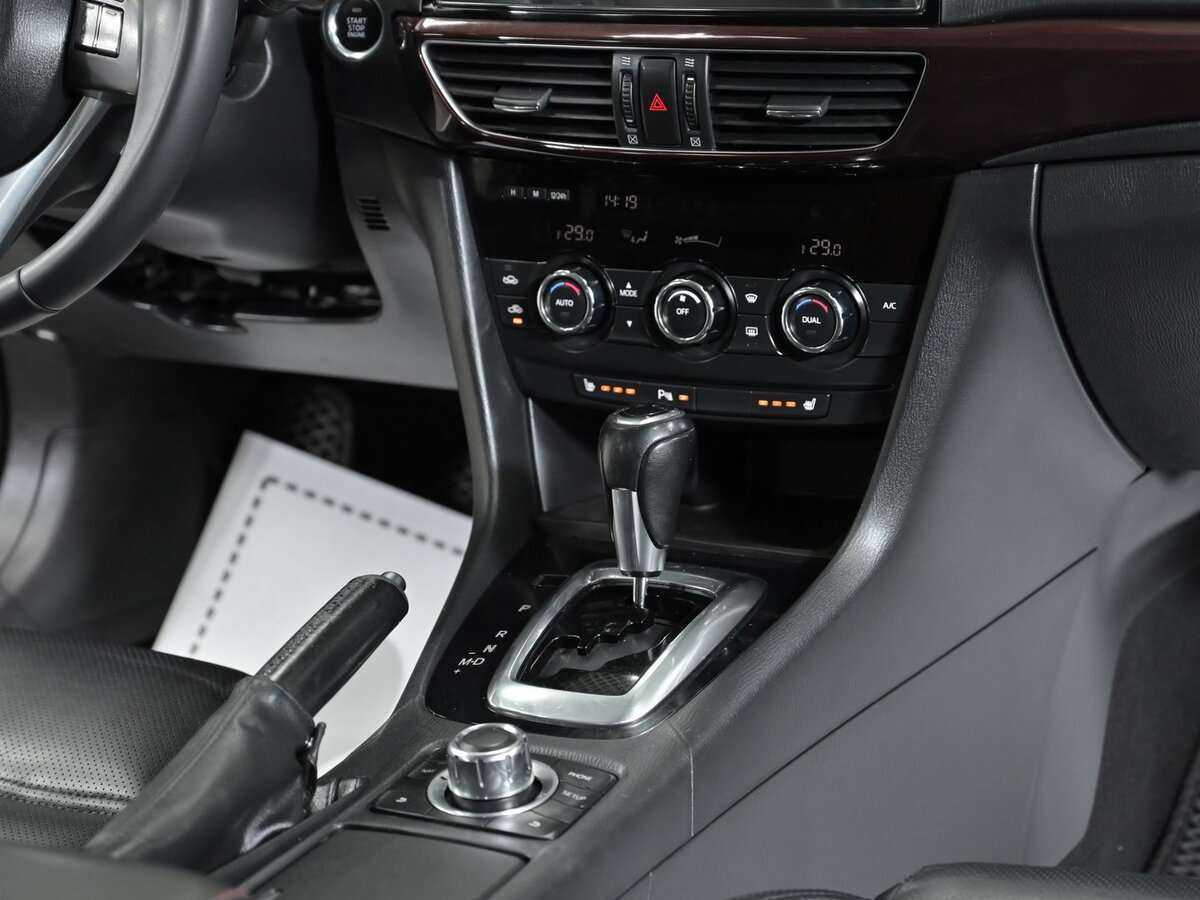 Купить Mazda 6 с пробегом. Фото: #13