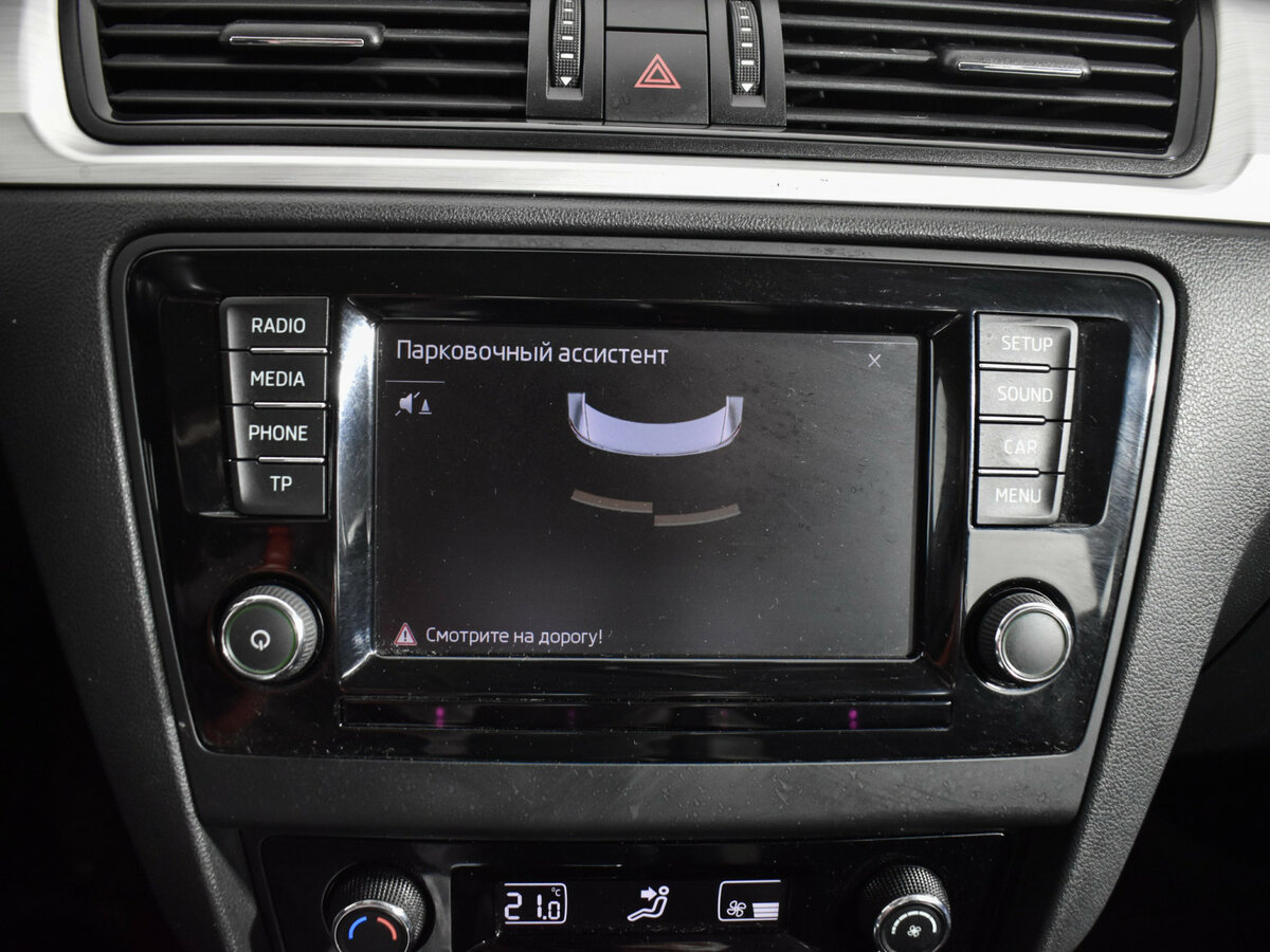 Купить Skoda Rapid с пробегом. Фото: #14