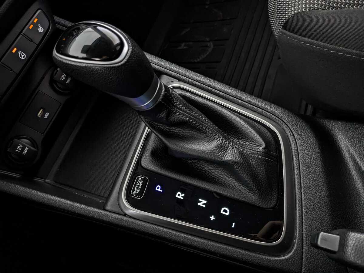 Купить Hyundai Solaris с пробегом. Фото: #24