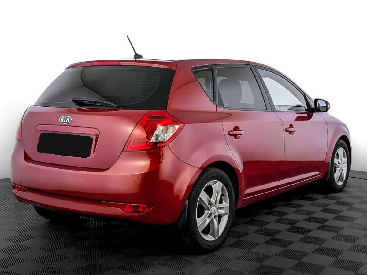 Купить Kia Ceed с пробегом. Фото: #4