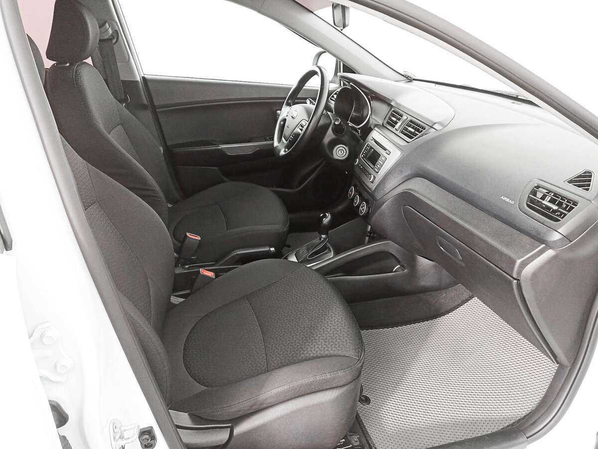 Купить Kia Rio с пробегом. Фото: #8