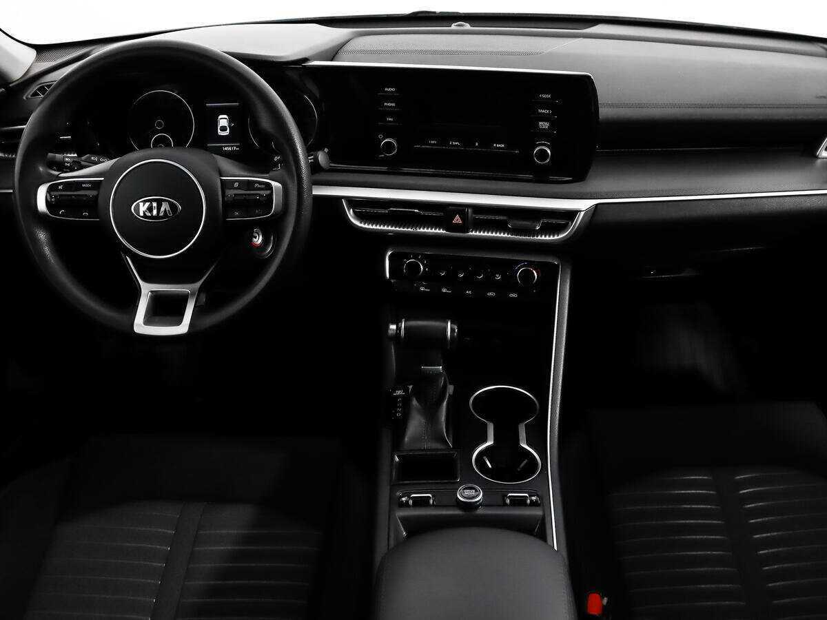 Купить Kia K5 с пробегом. Фото: #12