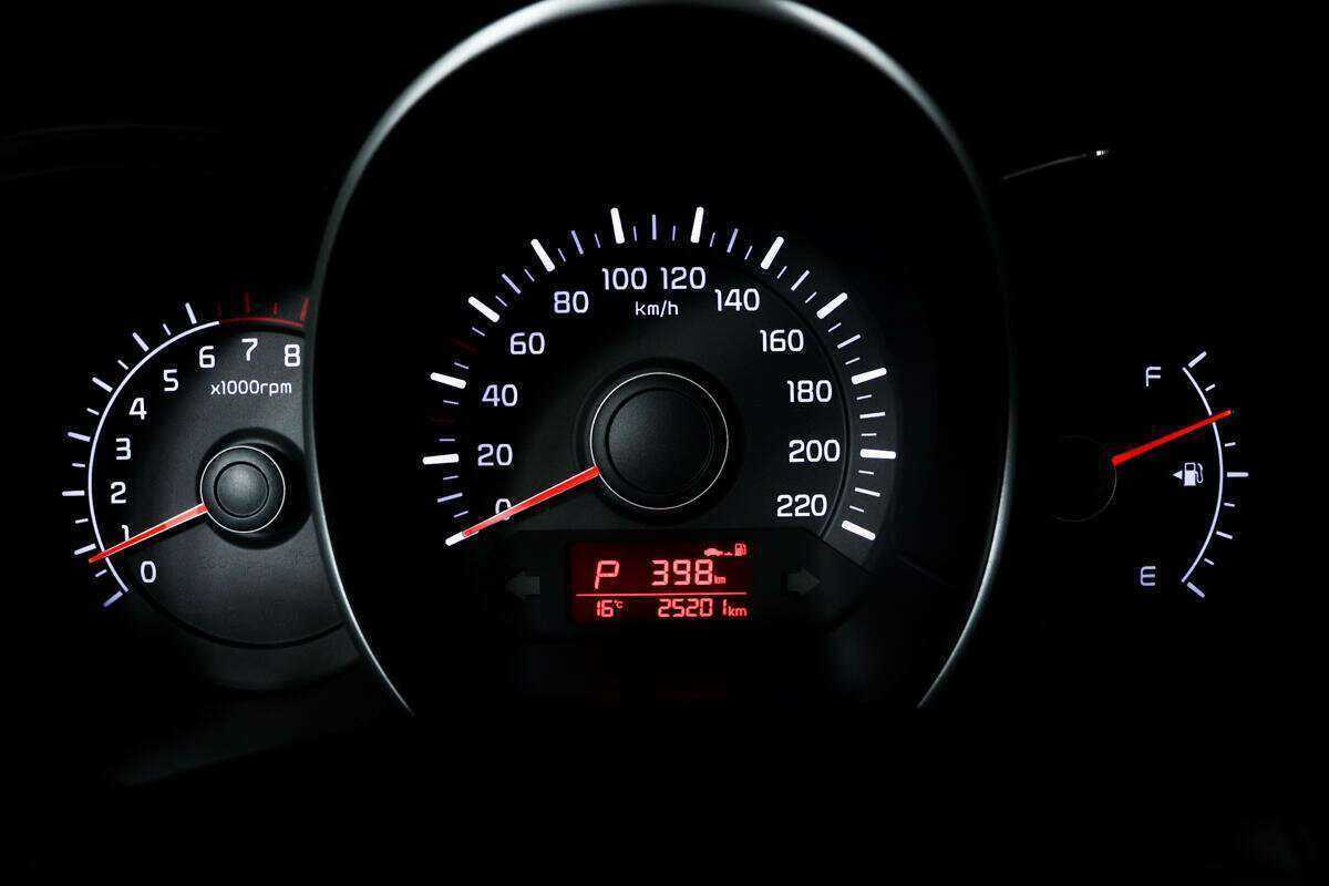 Купить Kia Rio с пробегом. Фото: #9