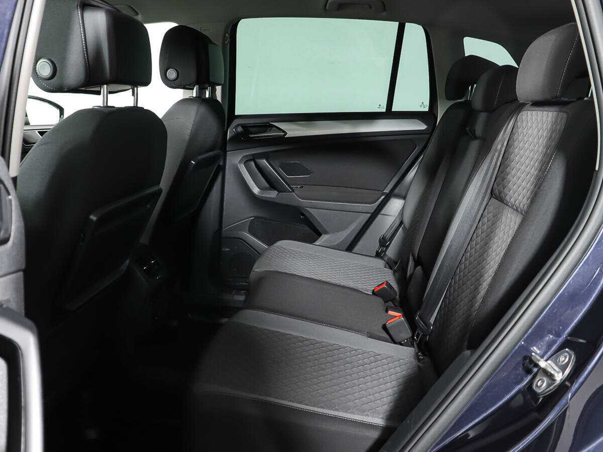 Купить Volkswagen Tiguan с пробегом. Фото: #8