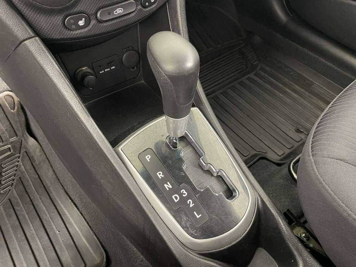 Купить Hyundai Solaris с пробегом. Фото: #12