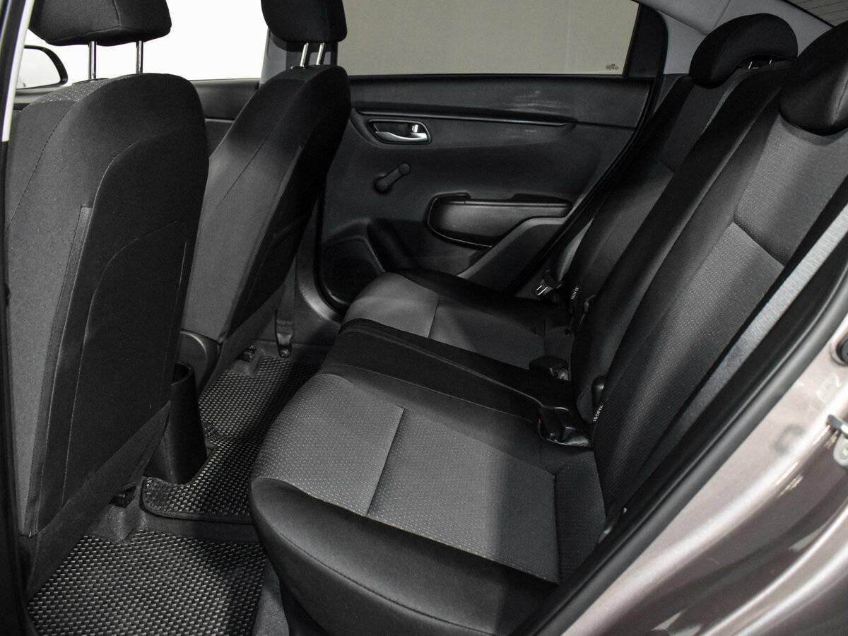 Купить Kia Rio с пробегом. Фото: #11