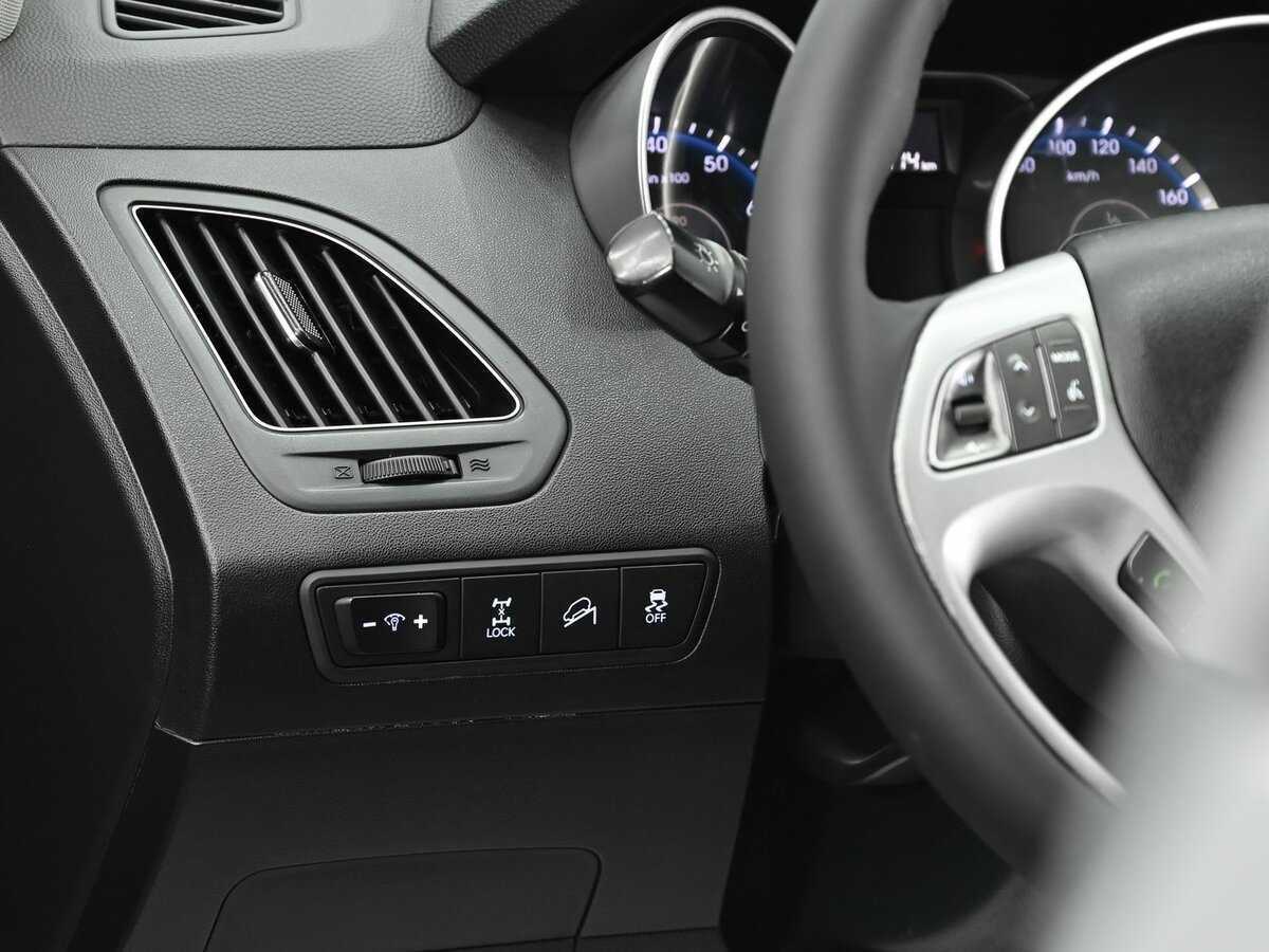 Купить Hyundai ix35 с пробегом. Фото: #8