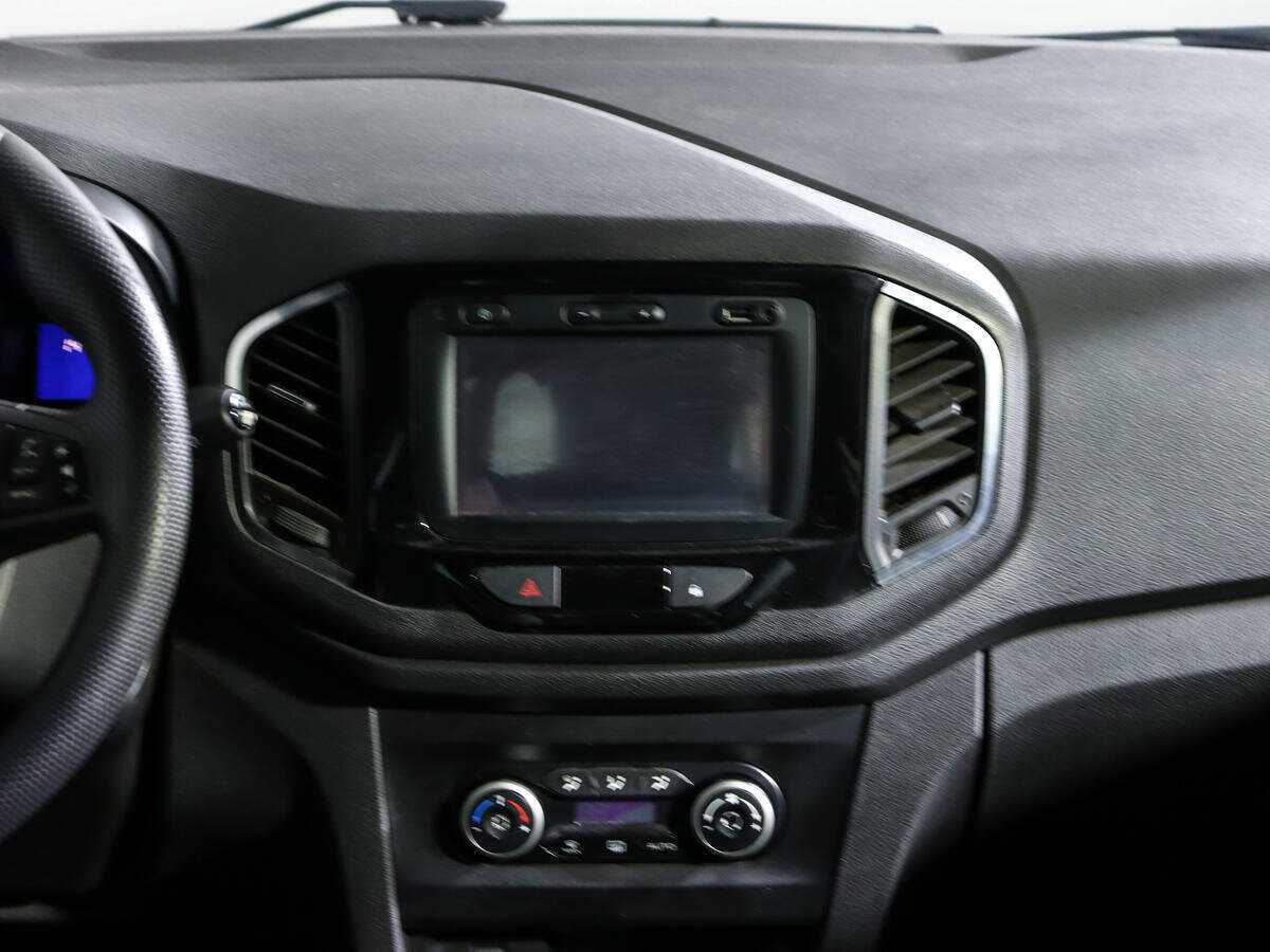 Купить Lada (ВАЗ) XRAY с пробегом. Фото: #12