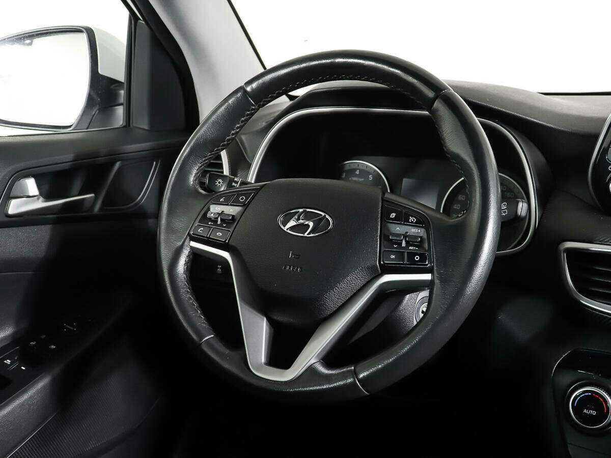 Купить Hyundai Tucson с пробегом. Фото: #13