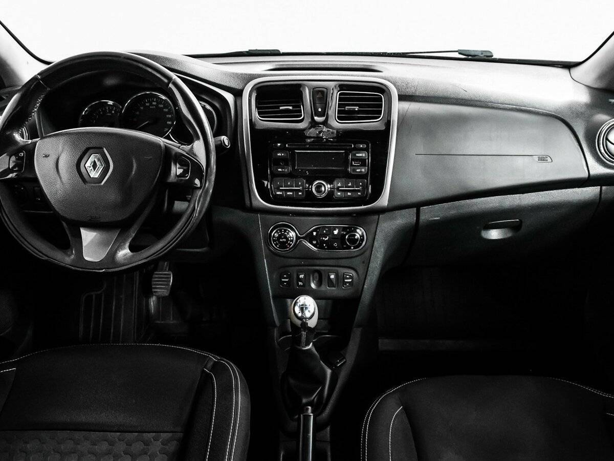 Купить Renault Logan с пробегом. Фото: #10