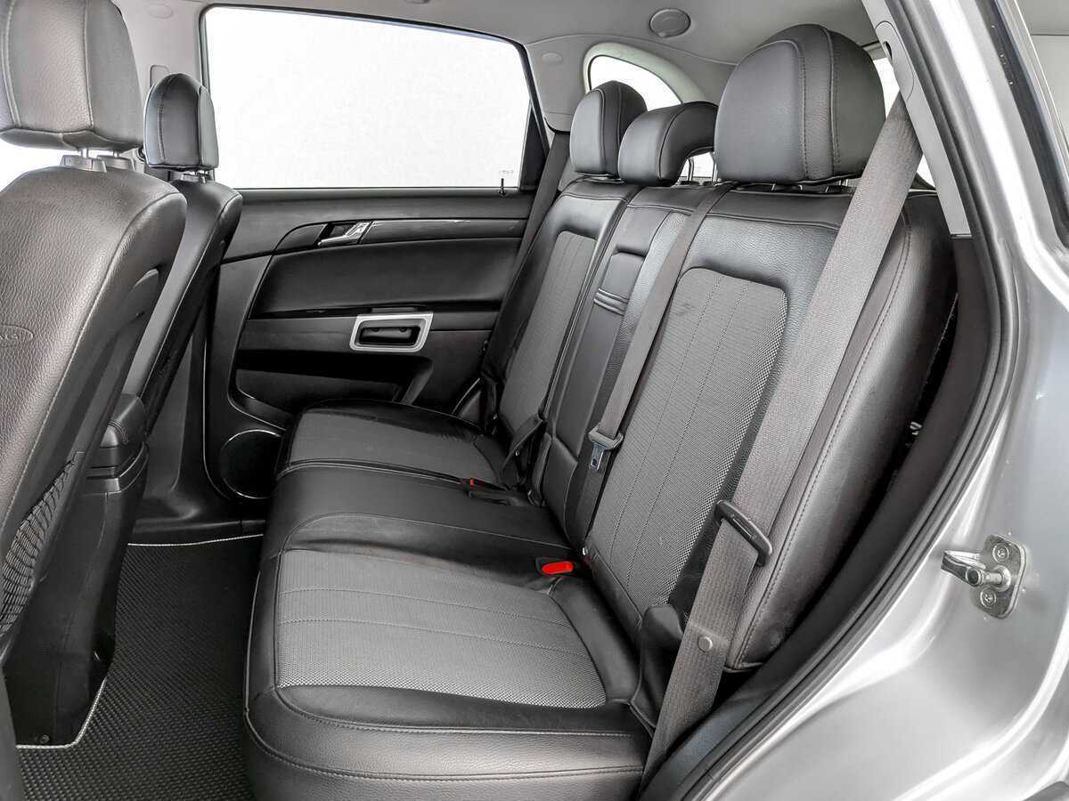Купить Opel Antara с пробегом. Фото: #11
