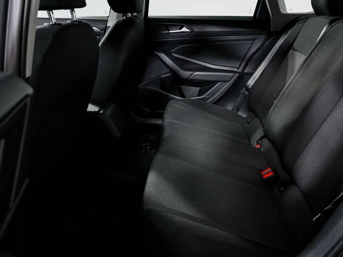 Купить Volkswagen Jetta с пробегом. Фото: #9