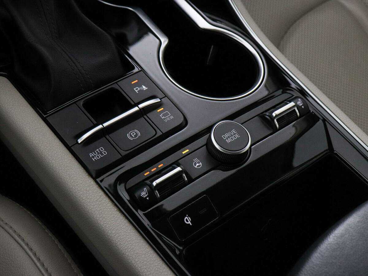 Купить Kia K5 с пробегом. Фото: #13