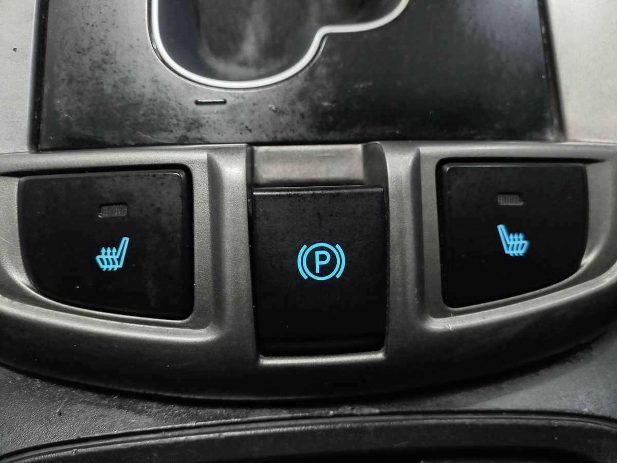 Купить Chevrolet Captiva с пробегом. Фото: #14