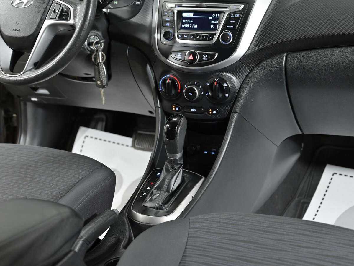 Купить Hyundai Solaris с пробегом. Фото: #5