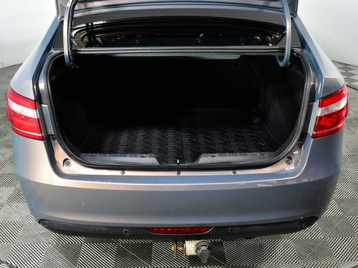 Купить Lada (ВАЗ) Vesta с пробегом. Фото: #14