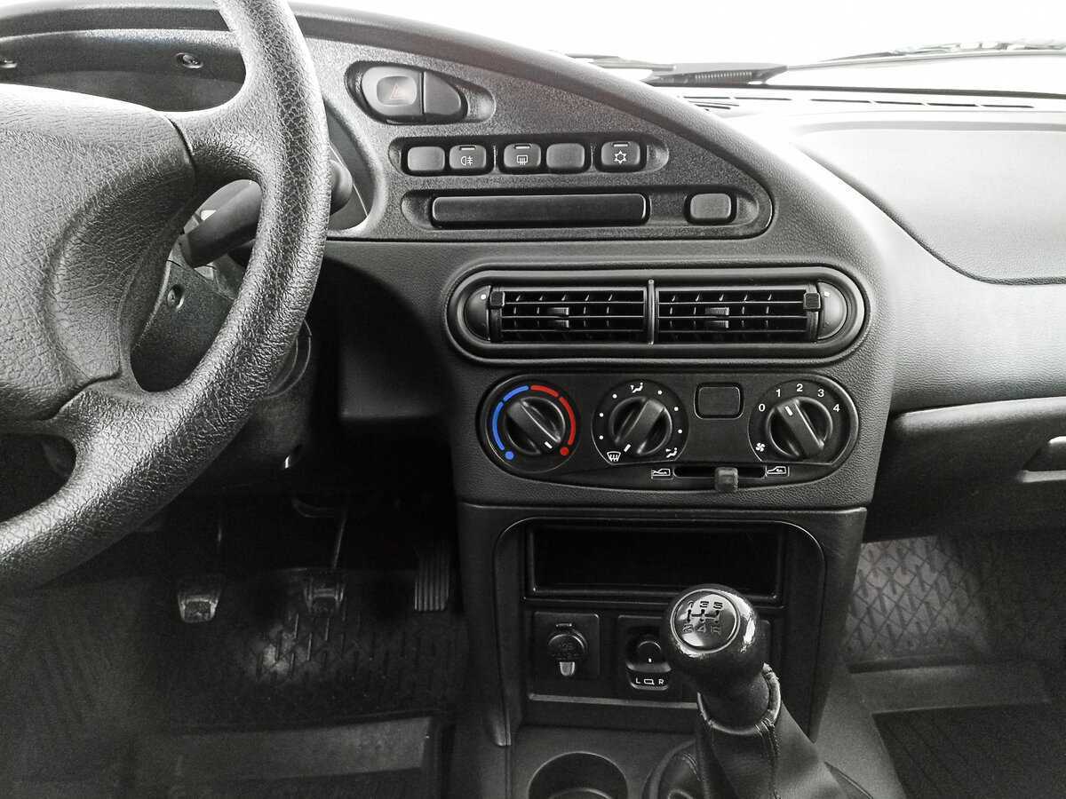 Купить Lada (ВАЗ) Niva с пробегом. Фото: #13