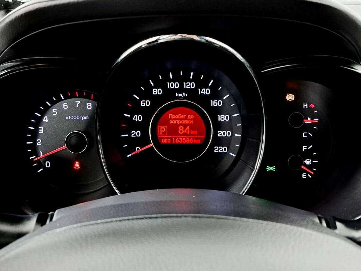 Купить Kia Rio с пробегом. Фото: #10