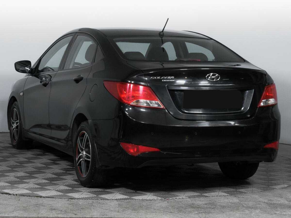 Купить Hyundai Solaris с пробегом. Фото: #6