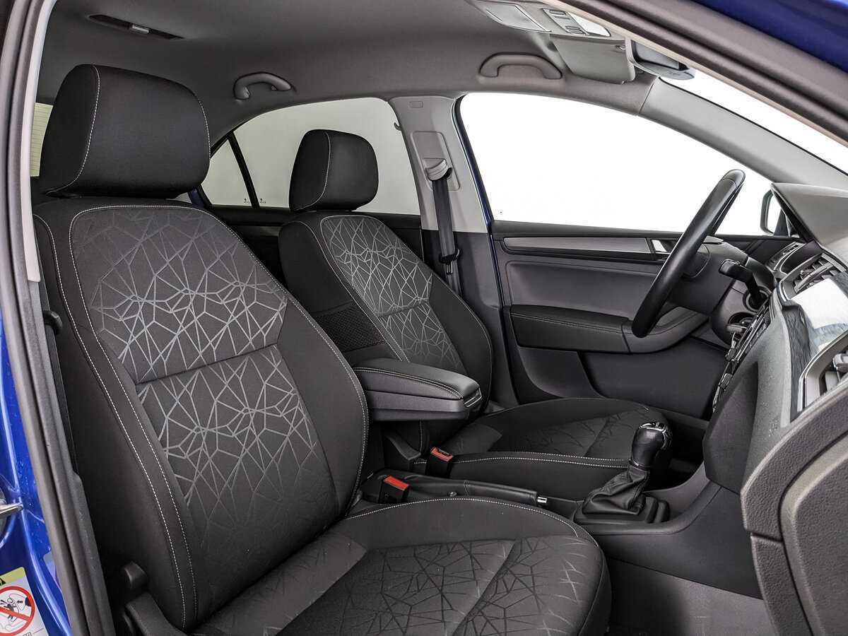 Купить Skoda Rapid с пробегом. Фото: #19