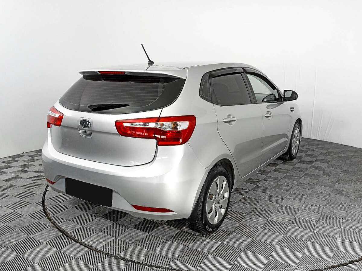 Купить Kia Rio с пробегом. Фото: #4