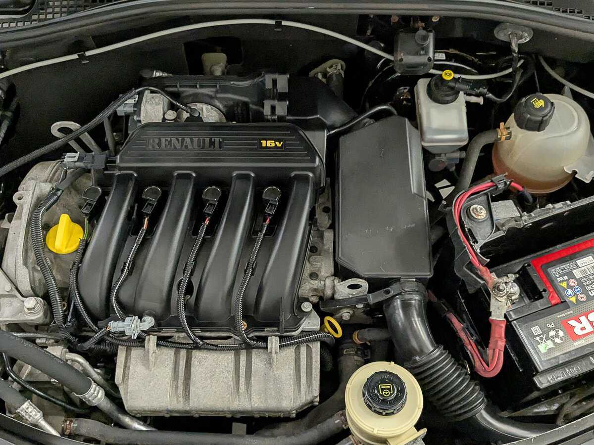 Купить Renault Sandero с пробегом. Фото: #8