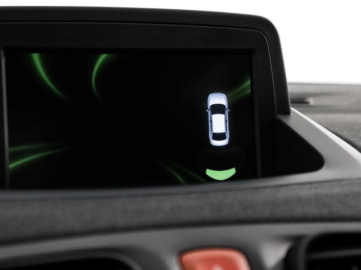 Купить Renault Megane с пробегом. Фото: #16