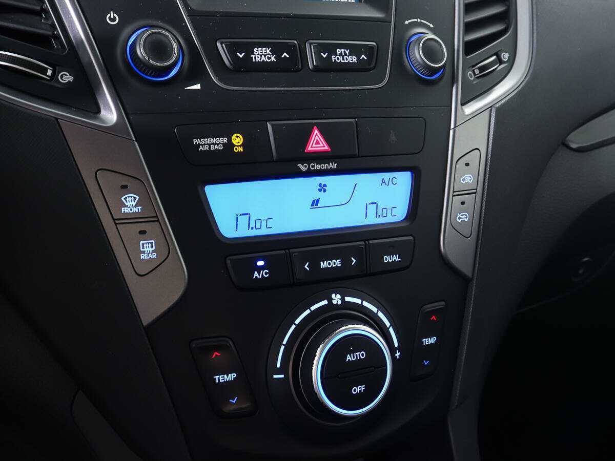 Купить Hyundai Santa Fe с пробегом. Фото: #16