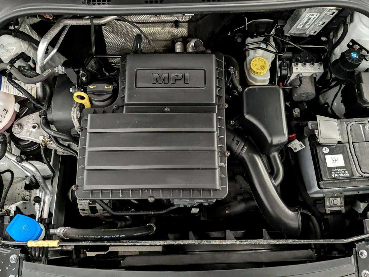 Купить Volkswagen Polo с пробегом. Фото: #7