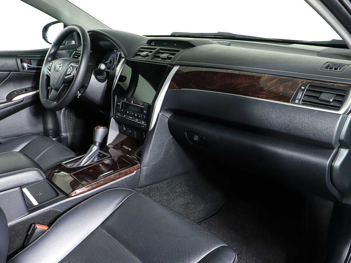 Купить Toyota Camry с пробегом. Фото: #9