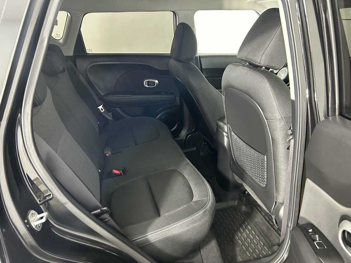 Купить Kia Soul с пробегом. Фото: #14