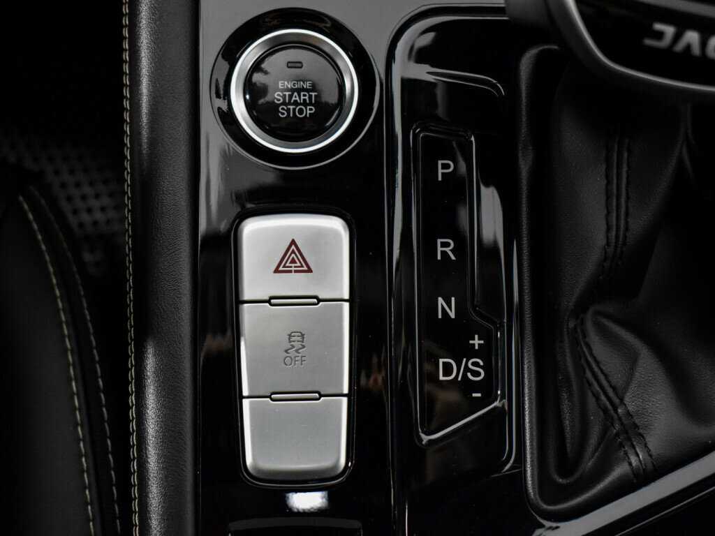 Купить JAC J7 с пробегом. Фото: #10