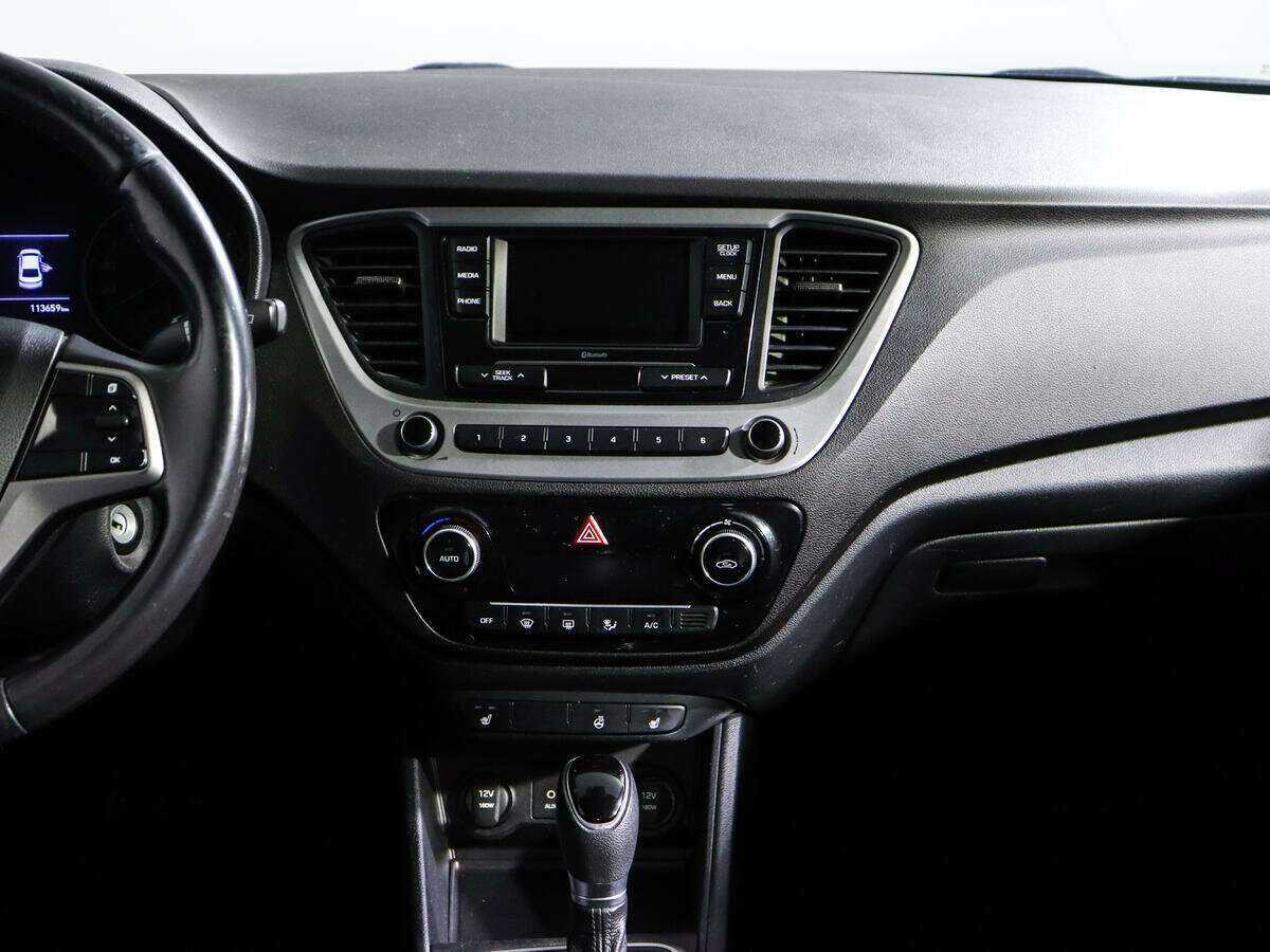 Купить Hyundai Solaris с пробегом. Фото: #12