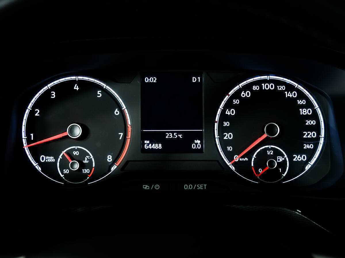 Купить Volkswagen Polo с пробегом. Фото: #9