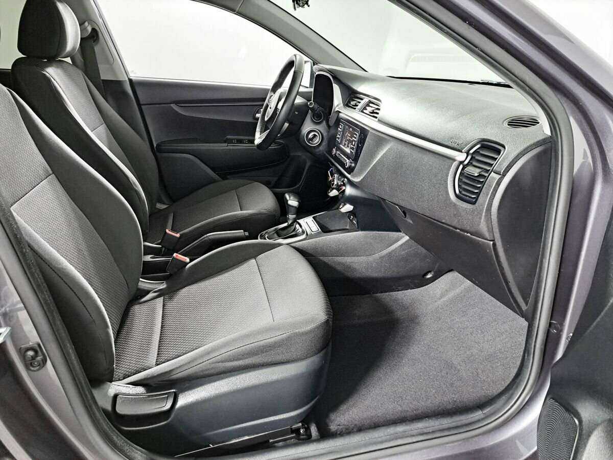 Купить Kia Rio с пробегом. Фото: #7