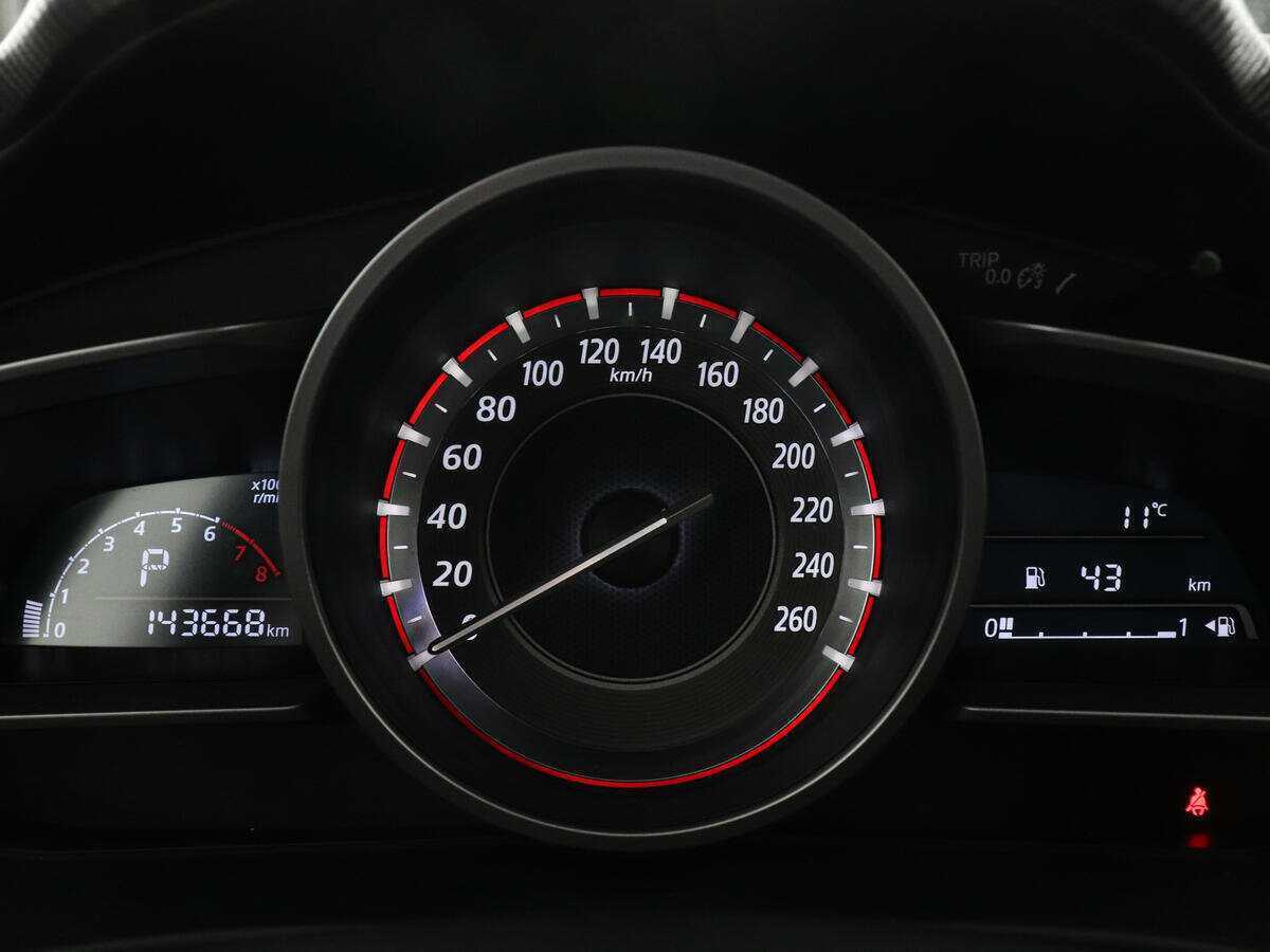 Купить Mazda 3 с пробегом. Фото: #6