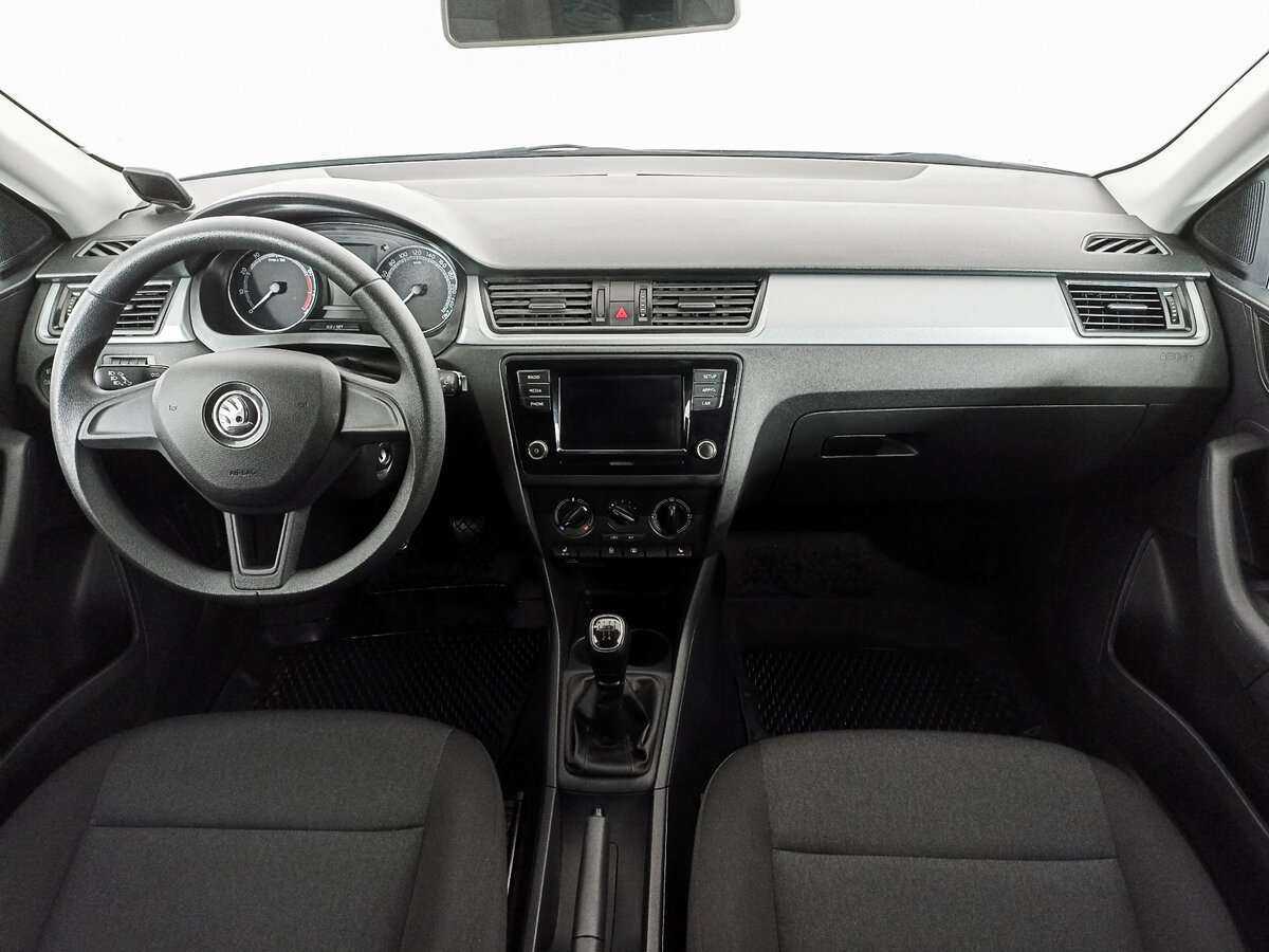 Купить Skoda Rapid с пробегом. Фото: #11